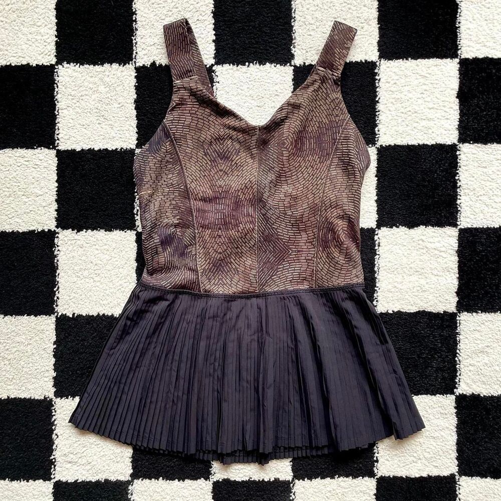 Lululemon City Tank Brown 6